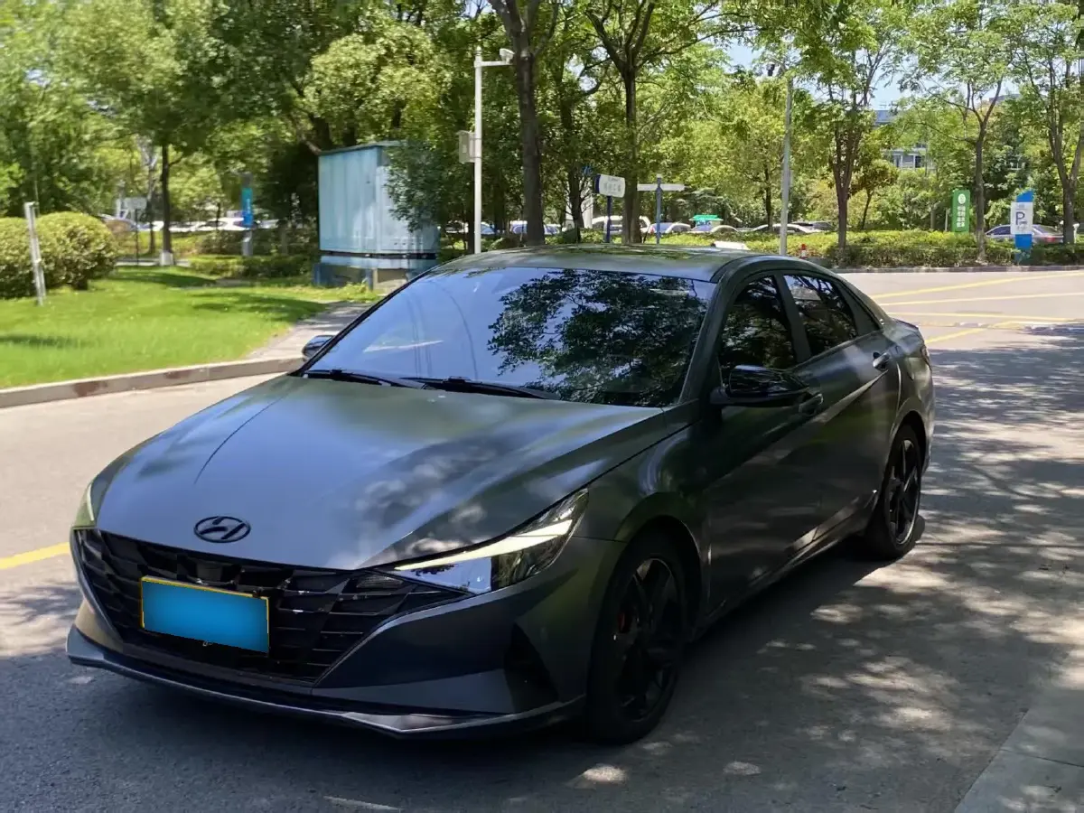 2022 Hyundai Elantra 1.5L 115HP L4 CVT