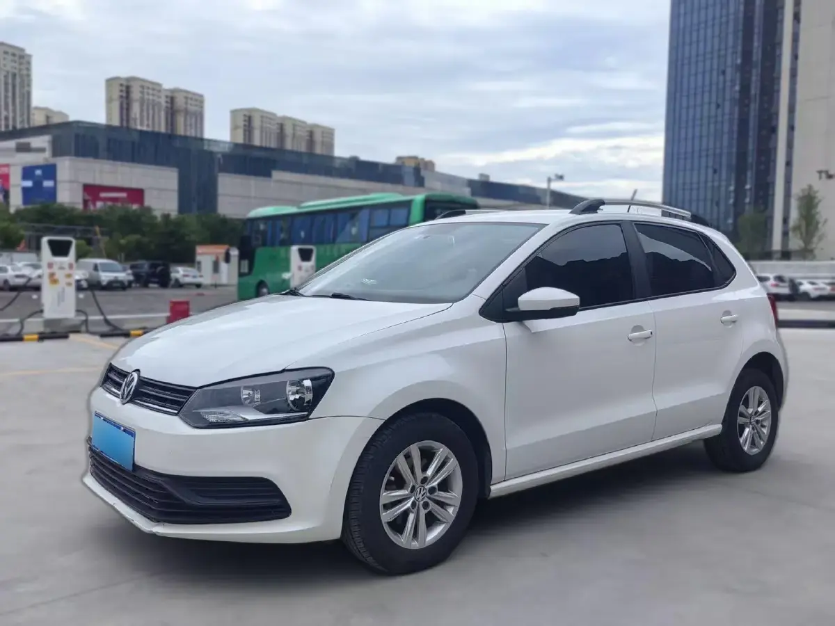 2018 Volkswagen Polo 1.5L 110HP L4 6AT