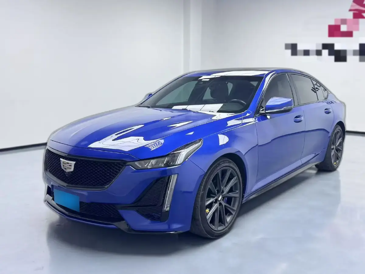 2020 Cadillac CT5 2.0T 241HP L4 10AT