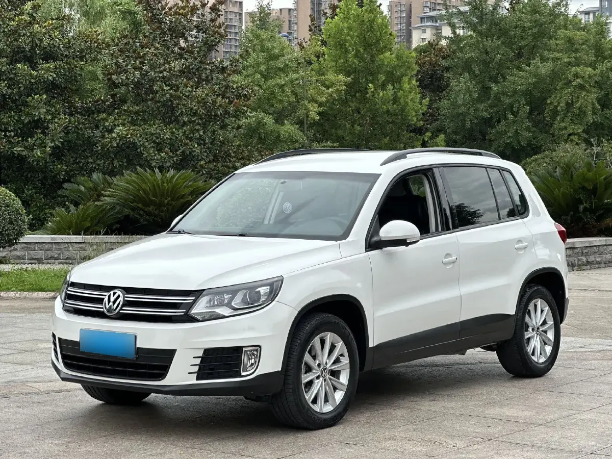 2016 Volkswagen Tiguan 1.4T 150HP L4 6DCT