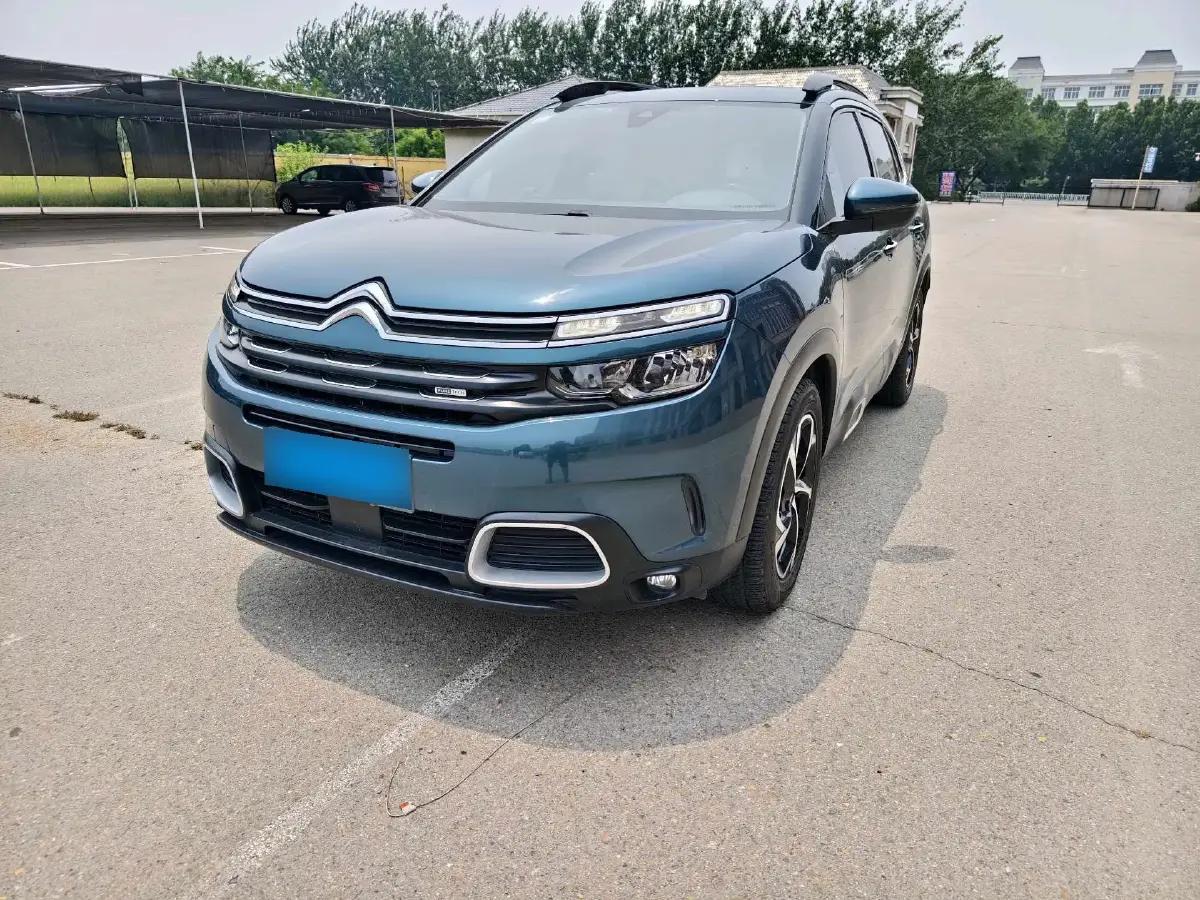 2017 Citroen C5 Aircross 1.6T 167HP L4 6AT