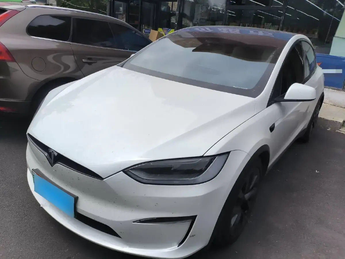 2023 Tesla Model X BEV 100KWH