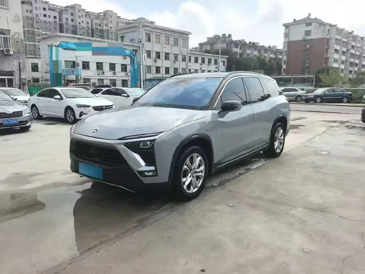 2018 NIO ES8 BEV 70KWH