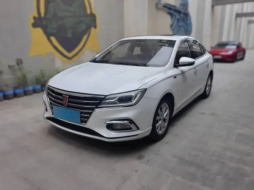 2019 Roewe i5 1.5L 120HP L4 CVT