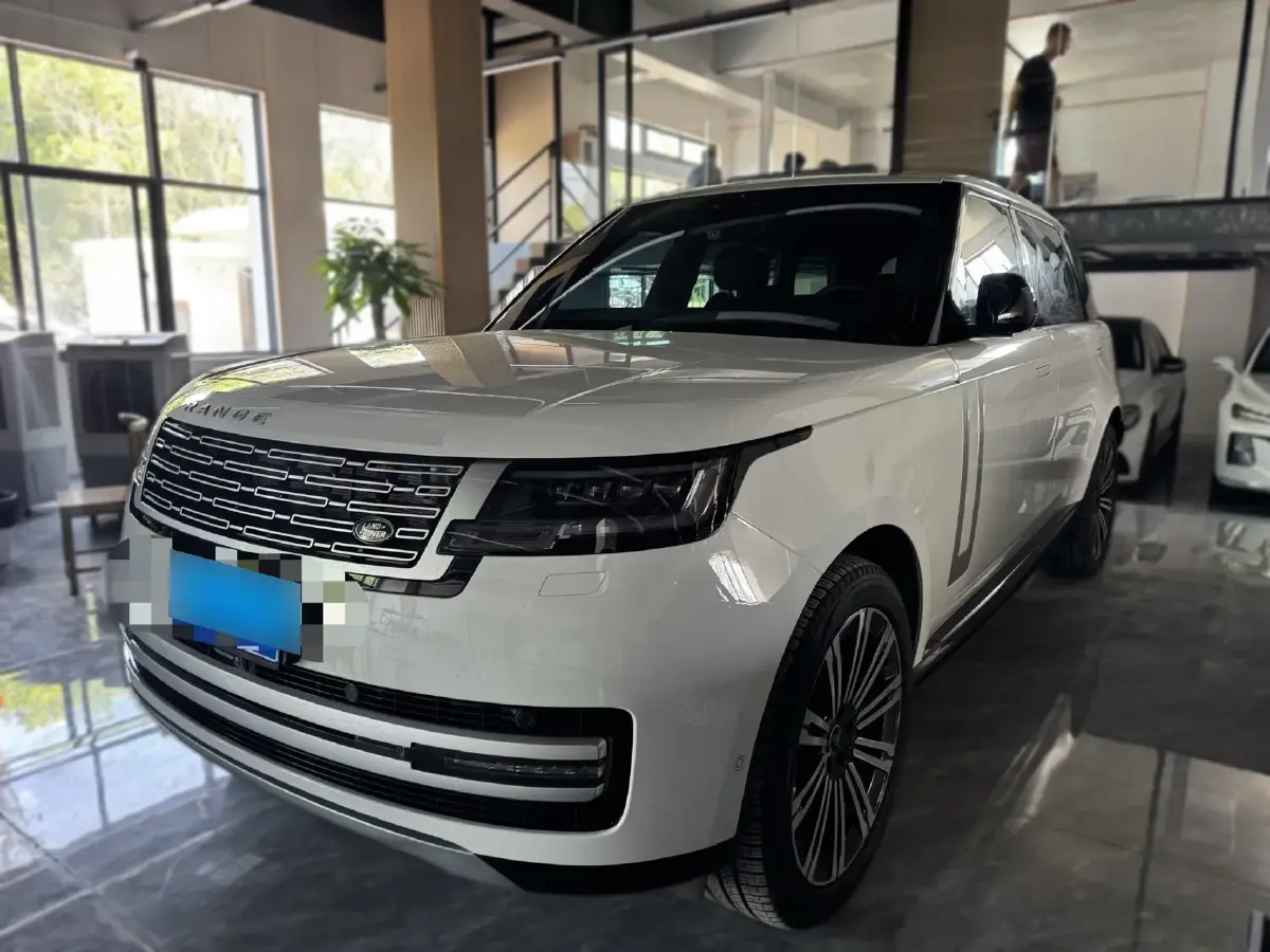 2024 Land Rover Range Rover 3.0T 400HP L6 8AT