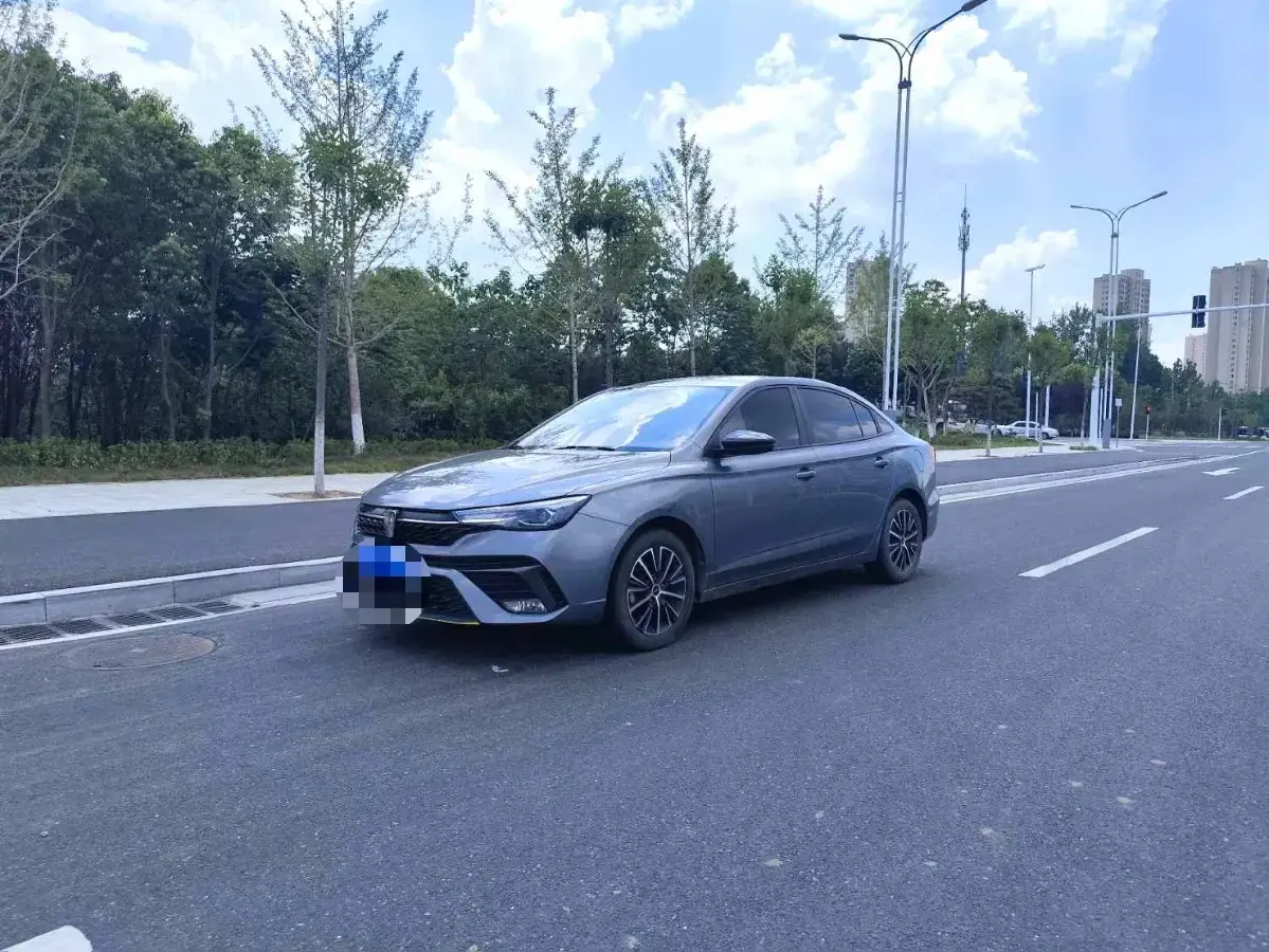 2021 Roewe i5 1.5L 120HP L4 5MT