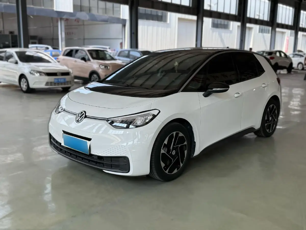 2024 Volkswagen ID.3 BEV 52.8KWH