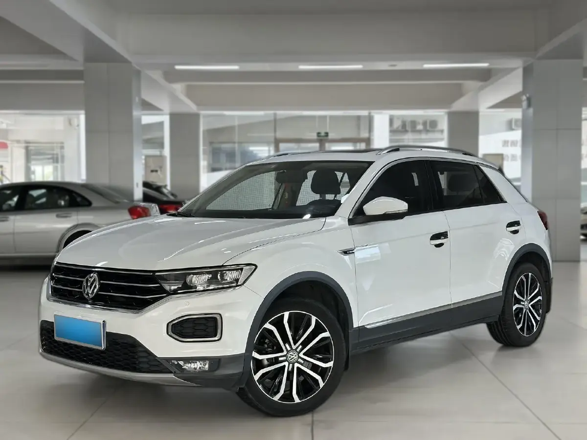 2019 Volkswagen T-Roc 1.4T 150HP L4 7DCT
