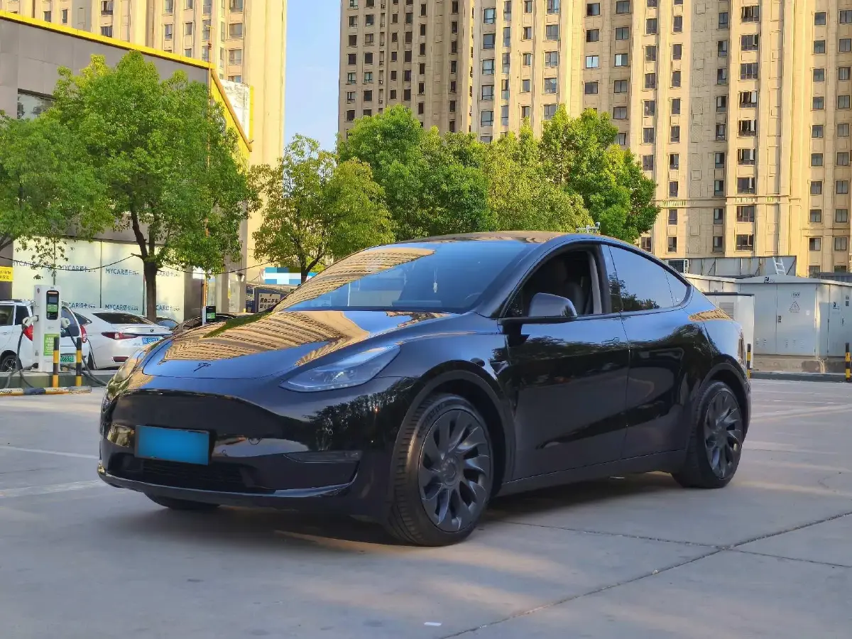2021 Tesla Model Y BEV 60KWH