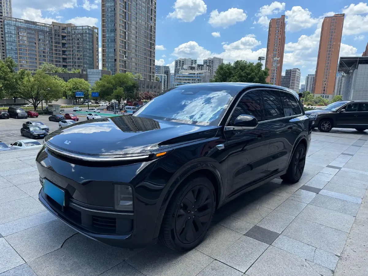 2023 Li L9 Range Extended 154HP REEV 42.6KWH