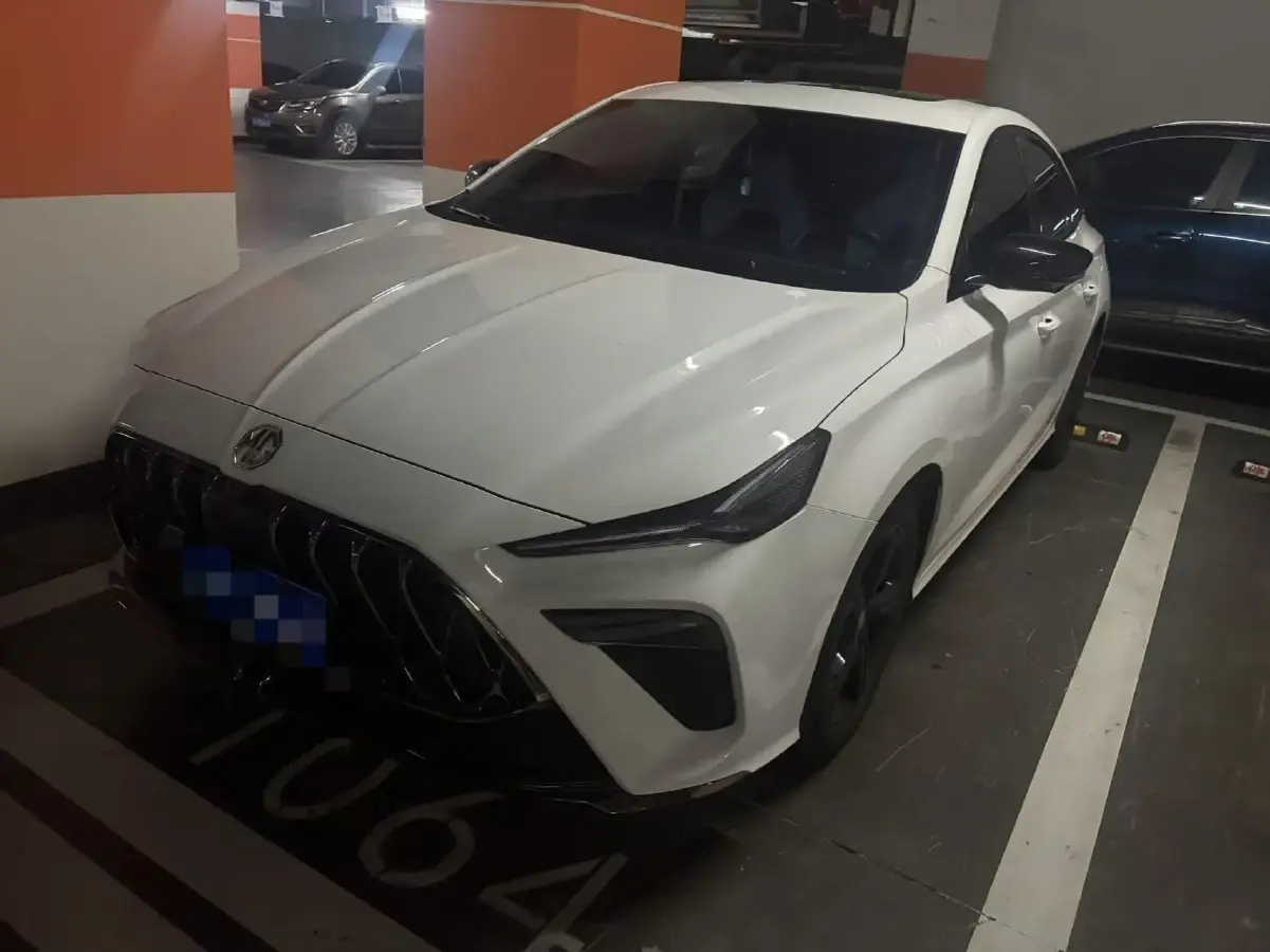 2022 MG 5 Scorpio 1.5T 181HP L4 7DCT