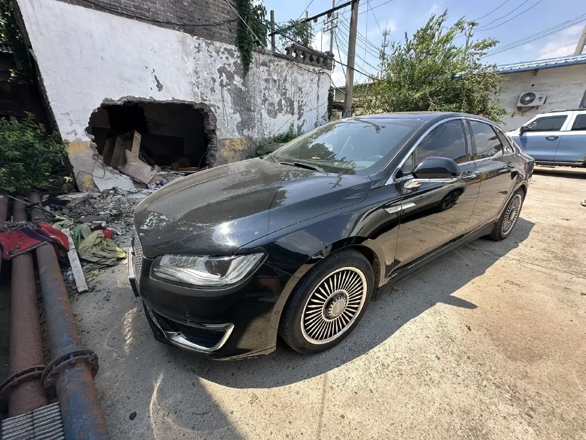 2018 Lincoln MKZ 2.0T 203HP L4 6AT