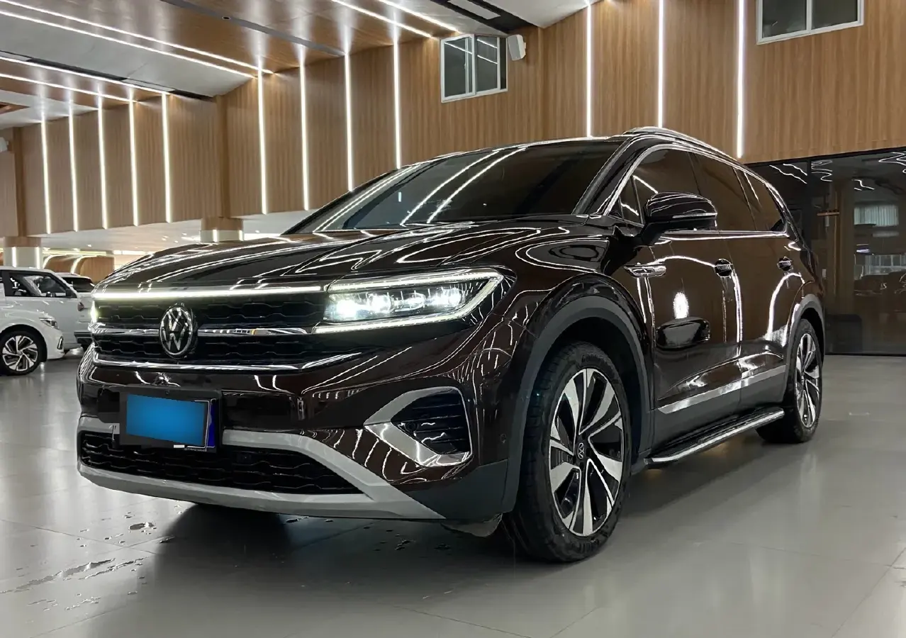 2021 Volkswagen Talagon 2.0T 220HP L4 7DCT