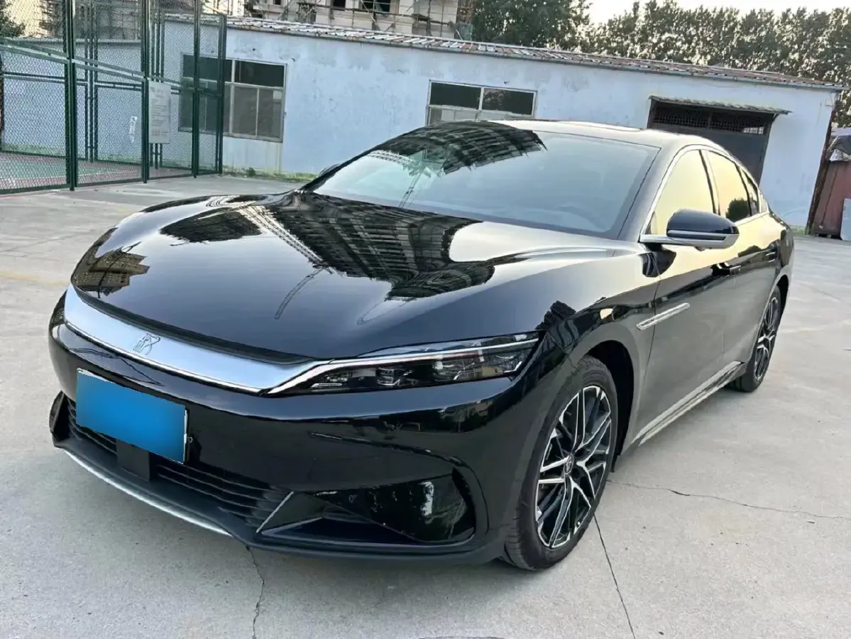 2025 BYD Han BEV 72KWH