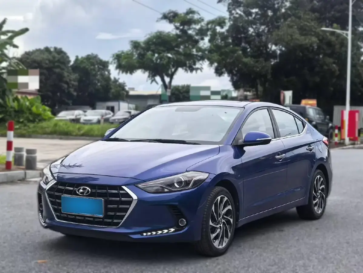 2019 Hyundai Elantra 1.4T 130HP L4 7DCT