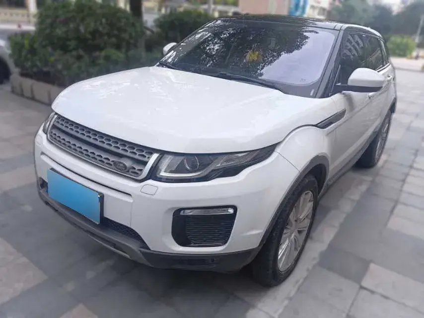 2018 Land Rover Range Rover Evoque 2.0T 241HP L4 9AT