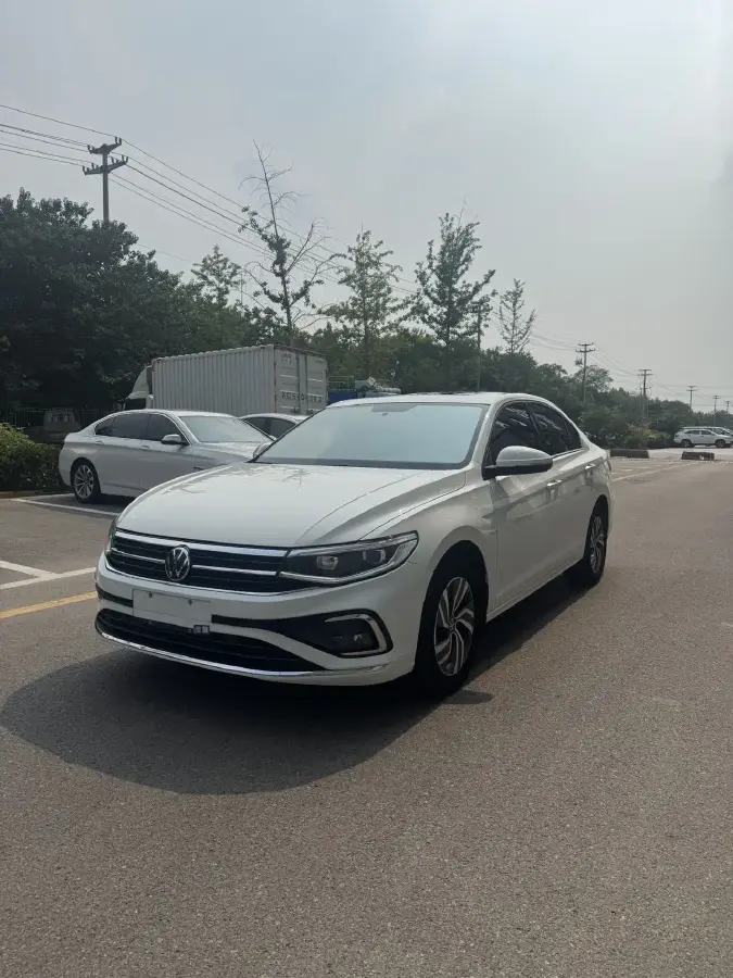 2023 Volkswagen Bora 1.2T 116HP L4 7DCT