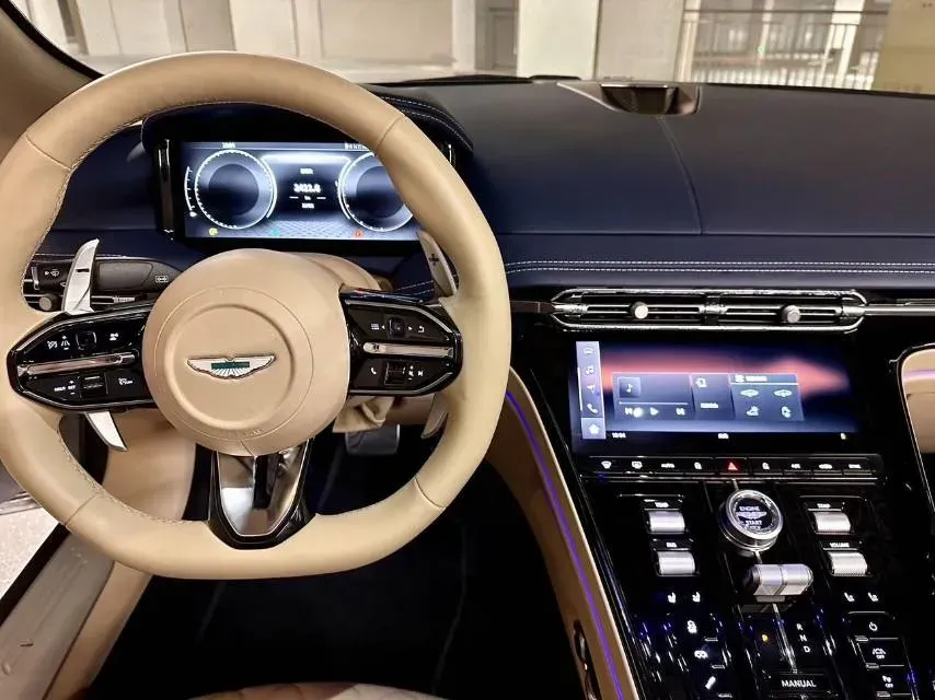2023 Aston Martin DB12 4.0T 680HP V8 8AT,autocango,china used car exporter,china ev exporter,chinese used car exporter,chinese used ev exporter