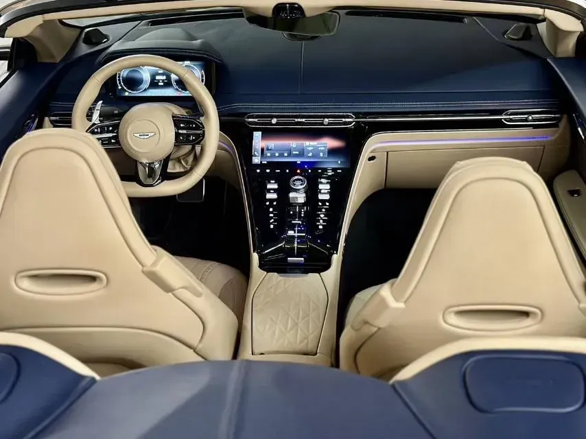 2023 Aston Martin DB12 4.0T 680HP V8 8AT,autocango,china used car exporter,china ev exporter,chinese used car exporter,chinese used ev exporter