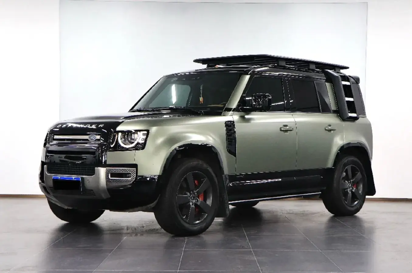 2023 Land Rover Defender 3.0T 400HP L6 8AT