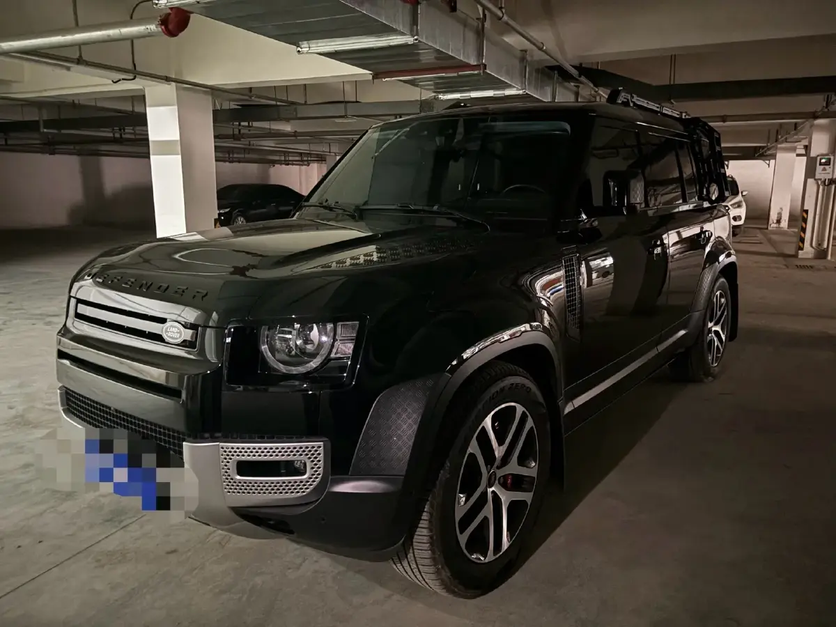 2023 Land Rover Defender 3.0T 400HP L6 8AT