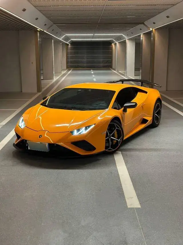 2016 Lamborghini Huracán 5.2L 580HP V10 7DCT