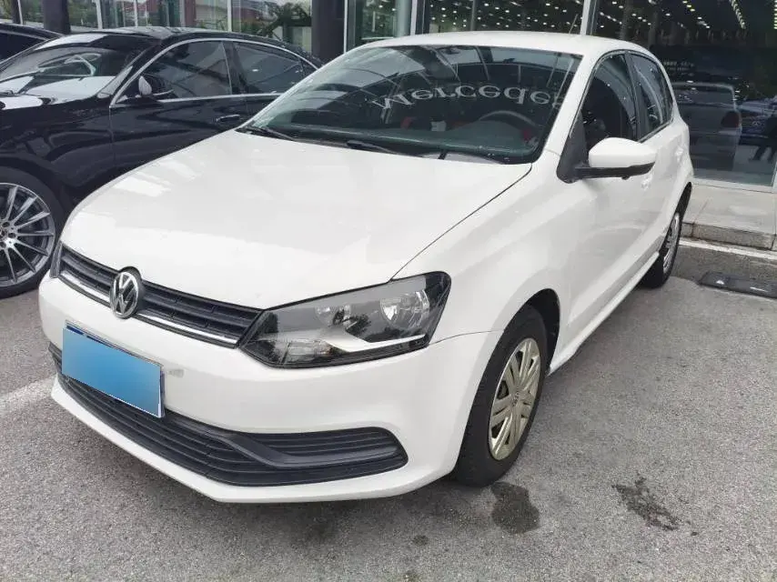 2018 Volkswagen Polo 1.5L 110HP L4 6AT