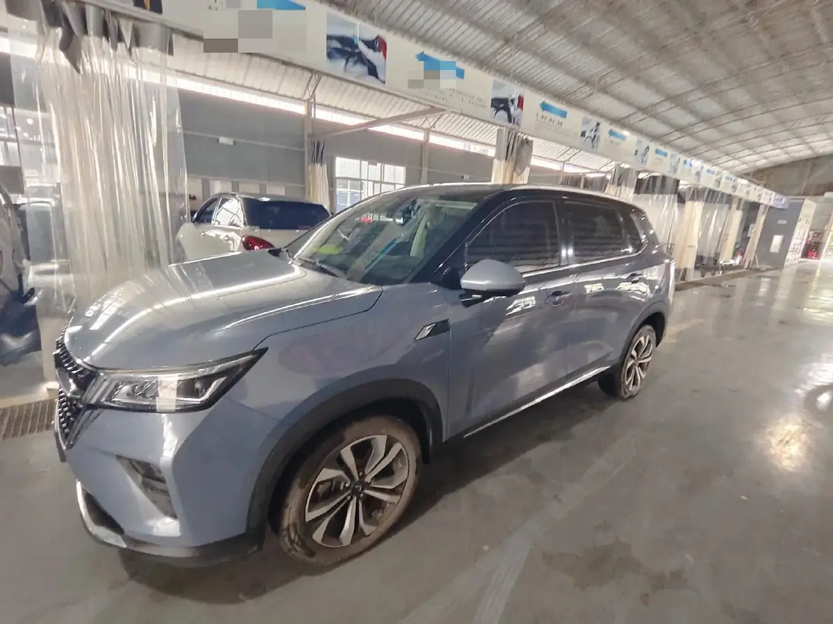 2022 WuLing XingChen 2.0L 136HP L4 1DHT Hybrid 1.8KWH