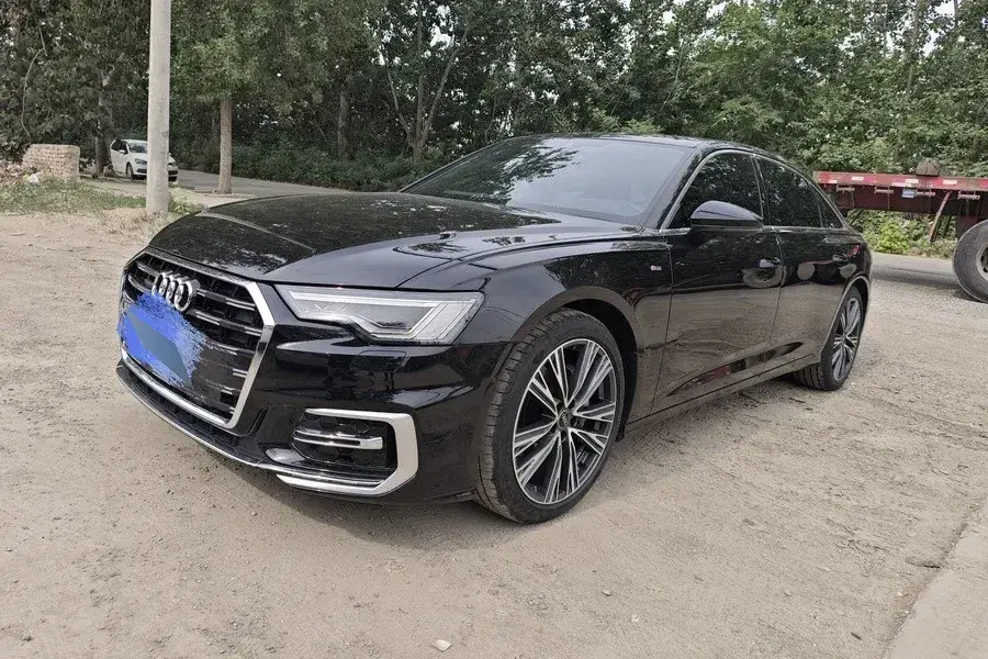 2024 Audi A6L 2.0T 245HP L4 7DCT