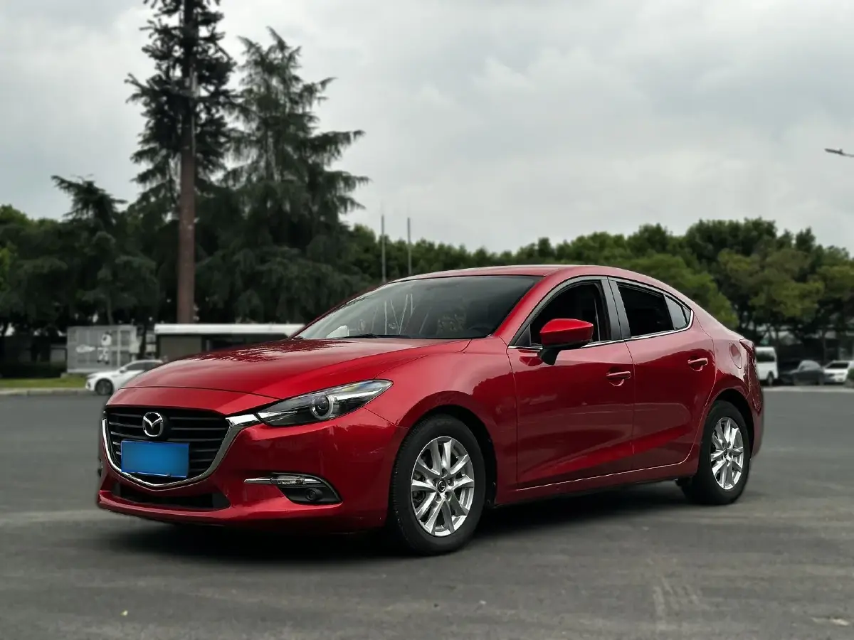 2017 Mazda 3 Axela 1.5L 117HP L4 6AT
