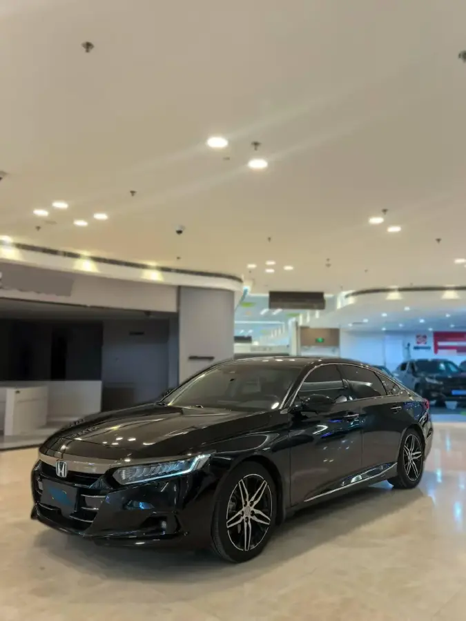 2022 Honda Accord 2.0L 146HP L4 E-CVT Hybrid