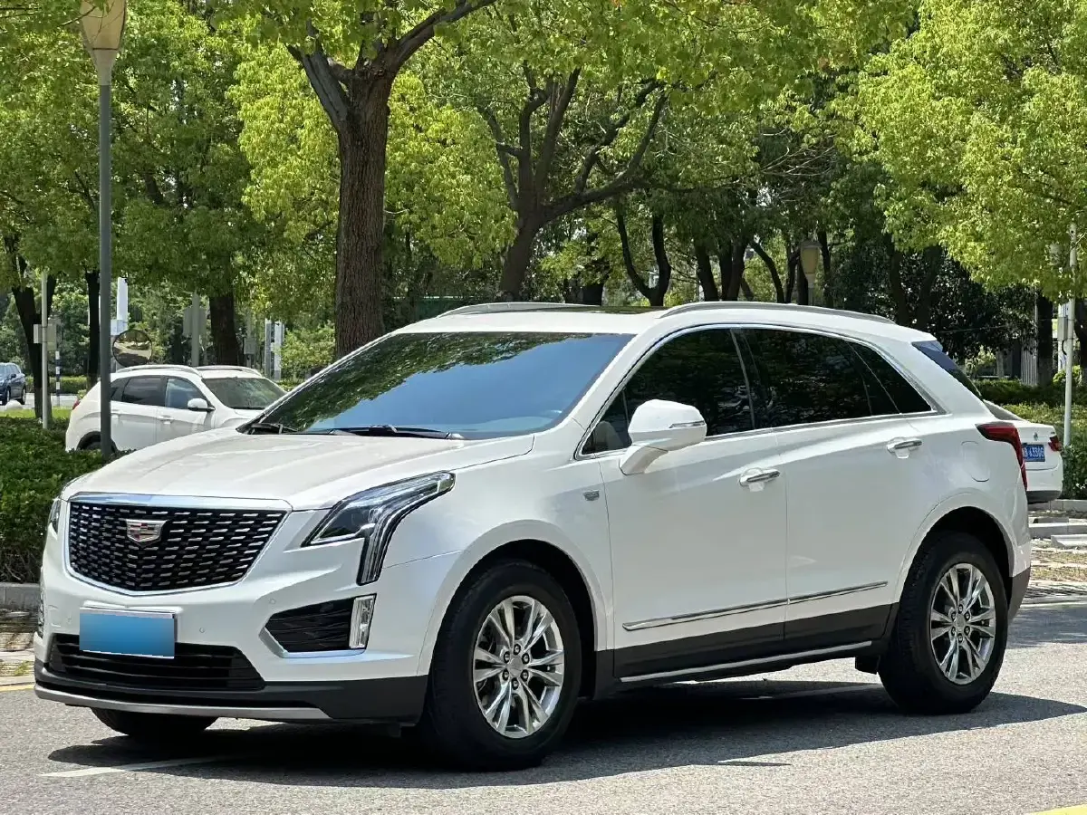 2021 Cadillac XT5 2.0T 237HP L4 9AT
