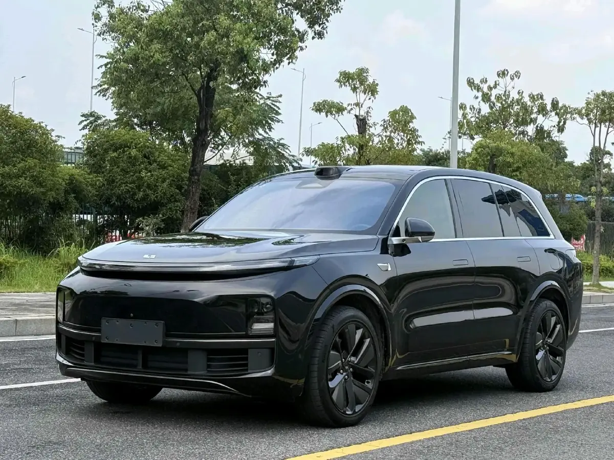 2023 Li L8 Range Extended 154HP REEV 40.9KWH