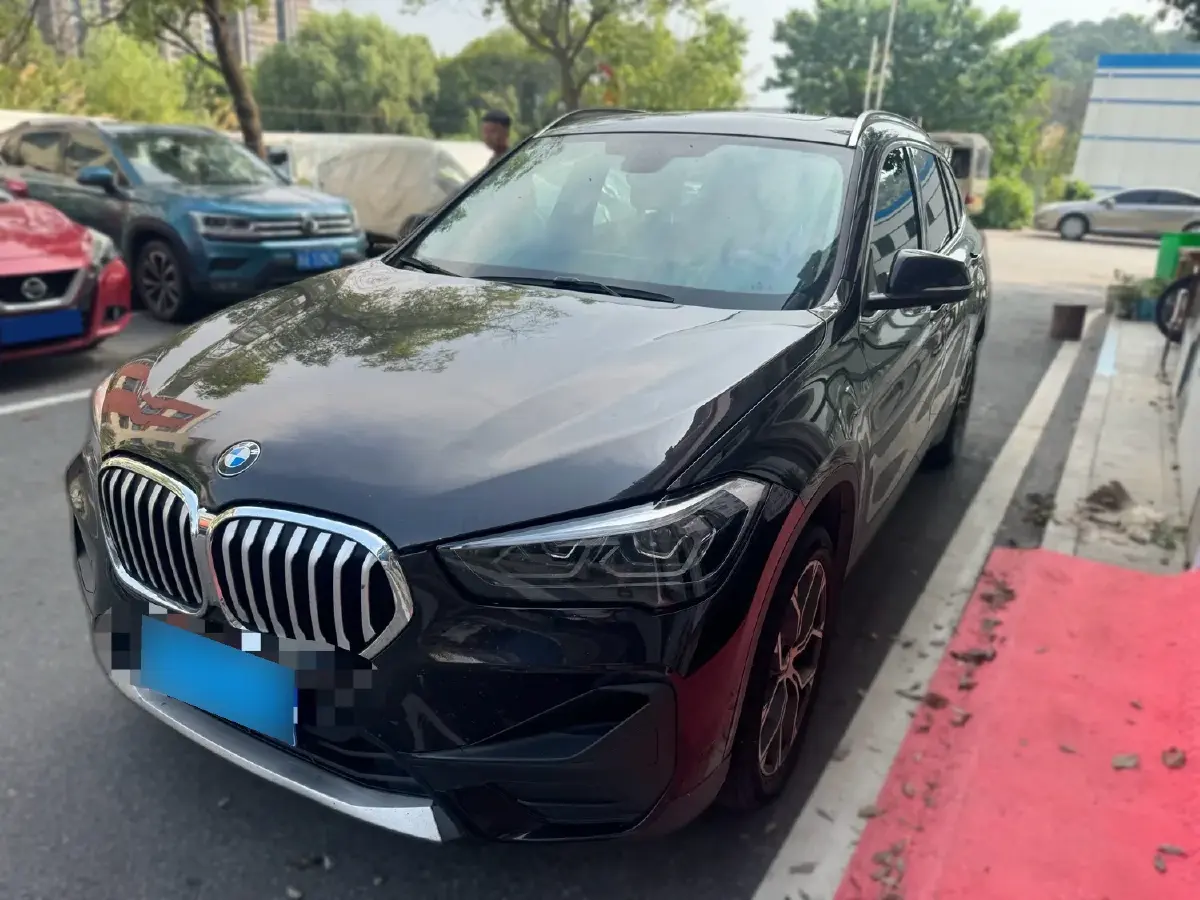 2020 BMW X1 2.0T 192HP L4 7DCT