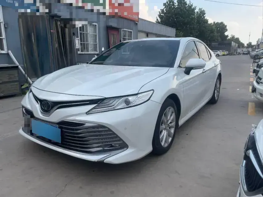 2019 Toyota Camry 2.0L 178HP L4 CVT