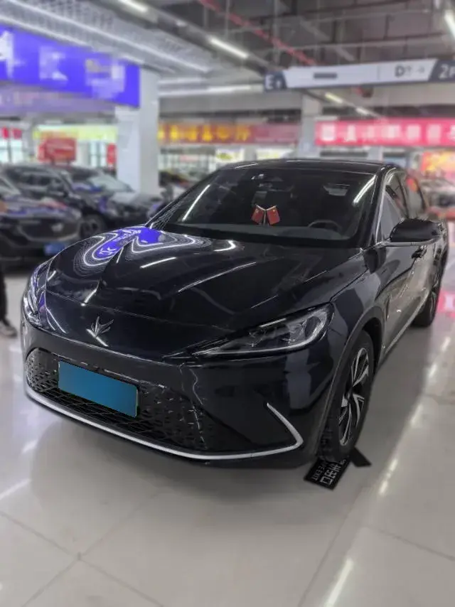 2022 ARCFOX αS BEV 65.6KWH