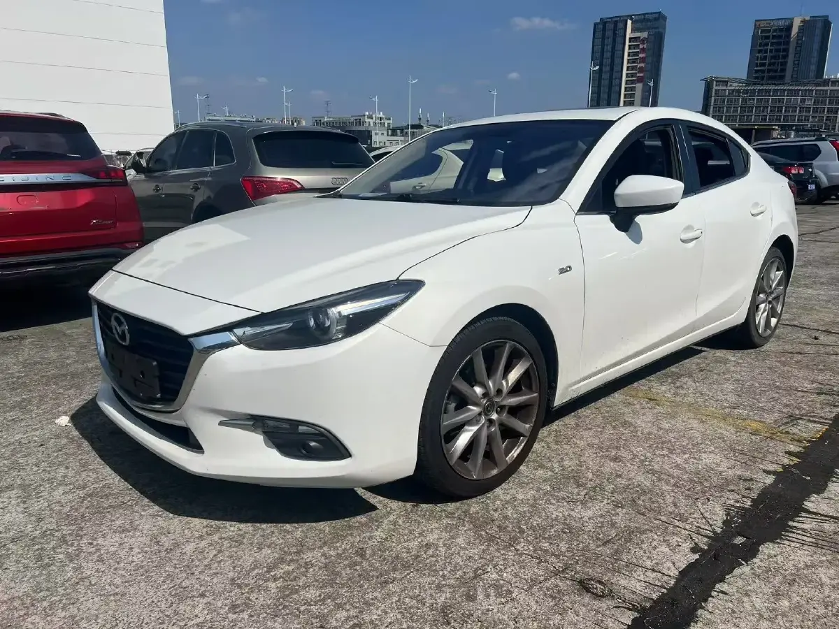 2017 Mazda 3 Axela 1.5L 117HP L4 6AT