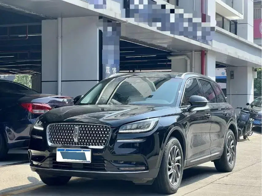 2020 Lincoln Corsair 2.0T 245HP L4 8AT