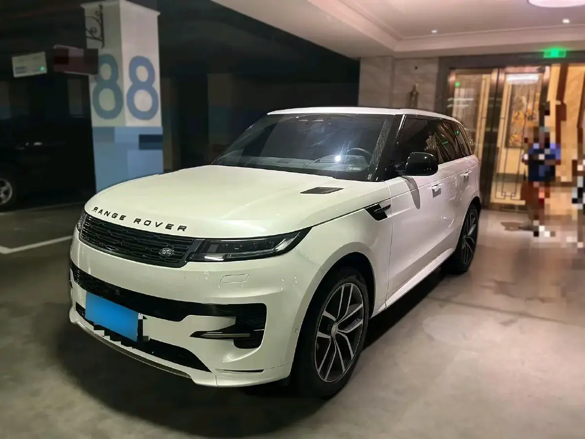 2024 Land Rover Range Rover Sport 3.0T 400HP L6 8AT