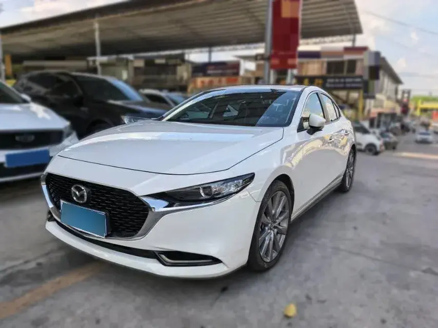 2020 Mazda 3 Axela 2.0L 158HP L4 6AT