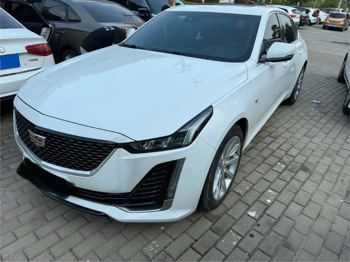 2020 Cadillac CT5 2.0T 237HP L4 10AT