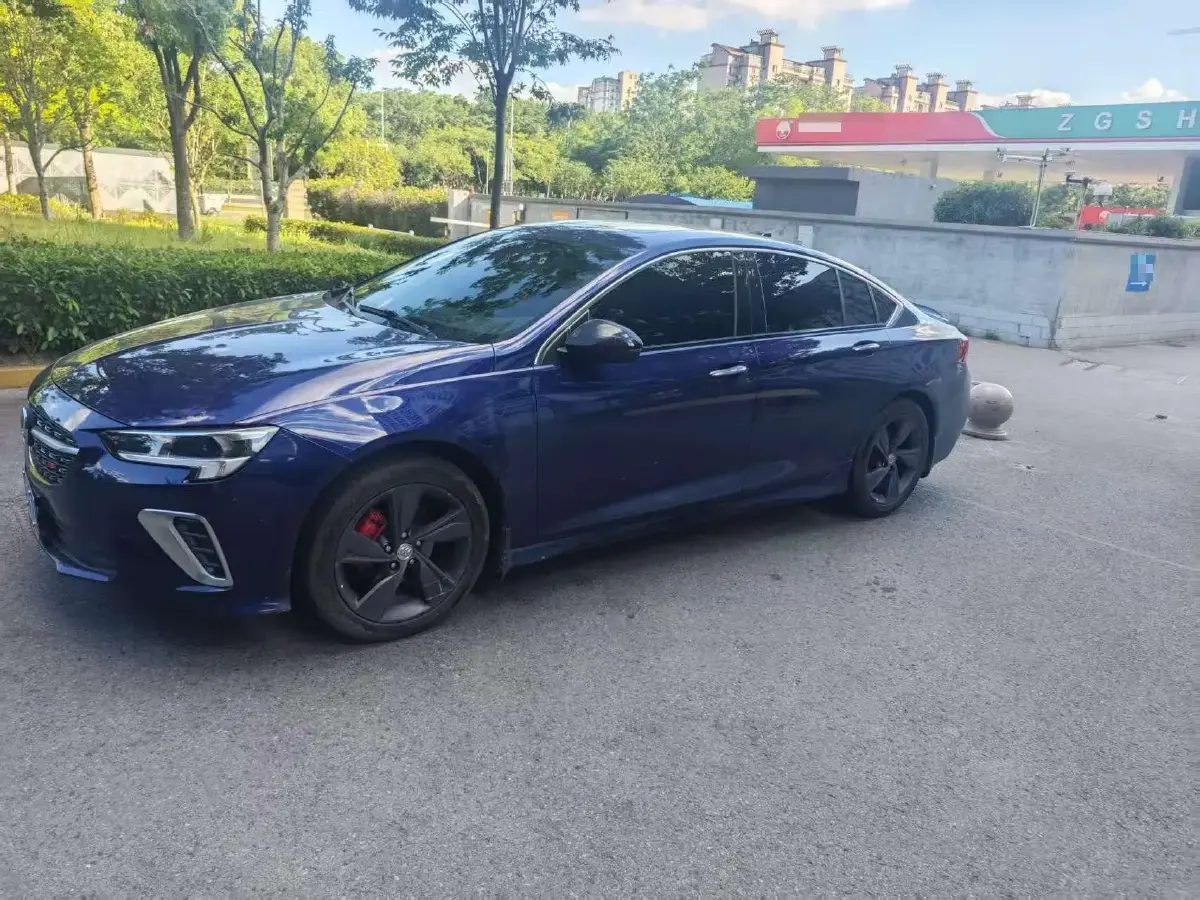 2020 Buick Regal 2.0T 237HP L4 9AT