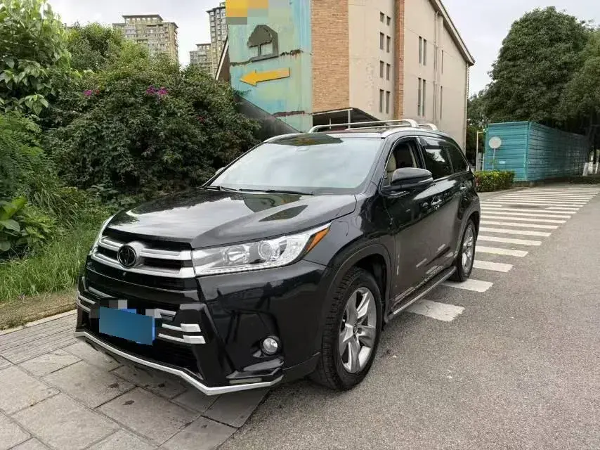 2021 Toyota Highlander 2.0T 220HP L4 6AT