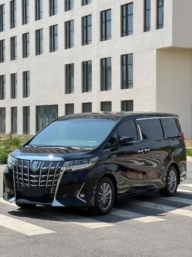 2020 Toyota Vellfire 2.5L 117HP L4 E-CVT Hybrid