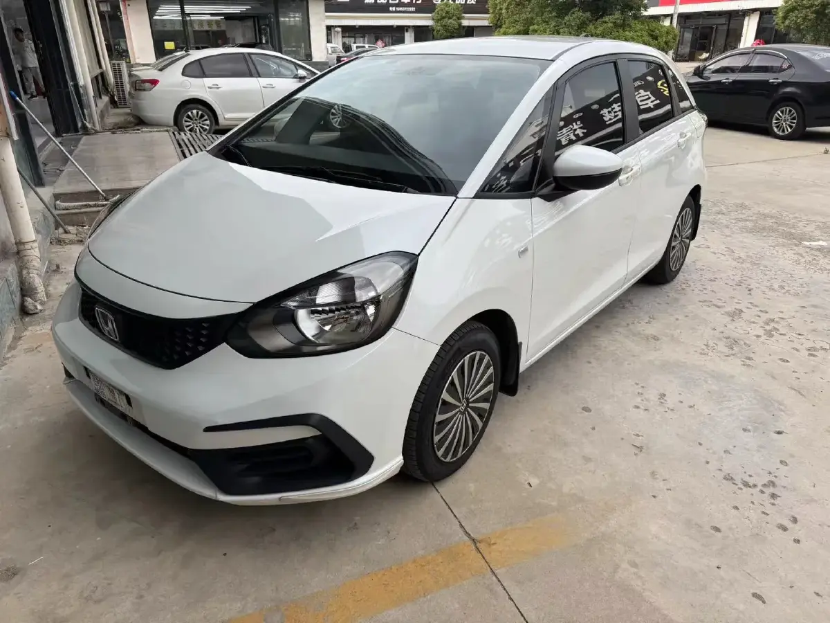 2024 Honda Fit 1.5L 124HP L4 CVT