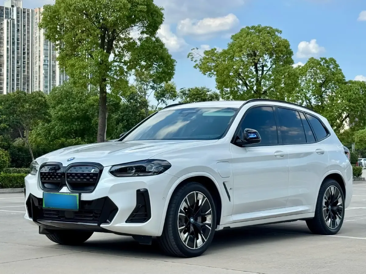 2024 BMW iX3 BEV 80KWH