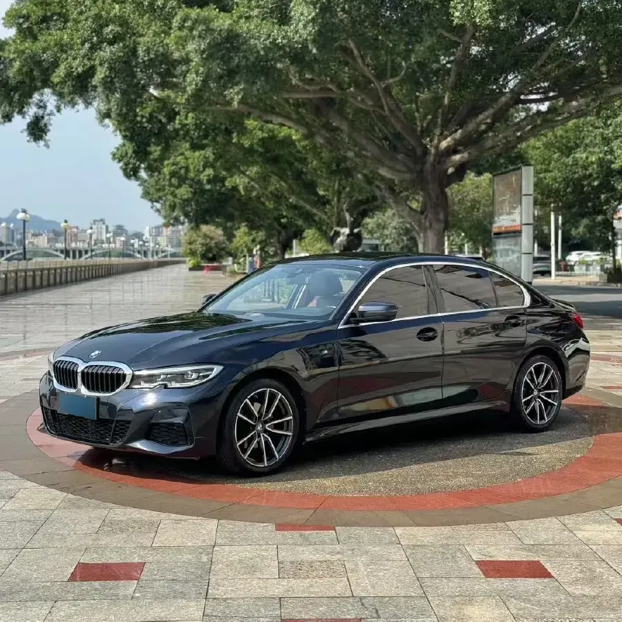 2022 BMW 3 Series 2.0T 184HP L4 8AT