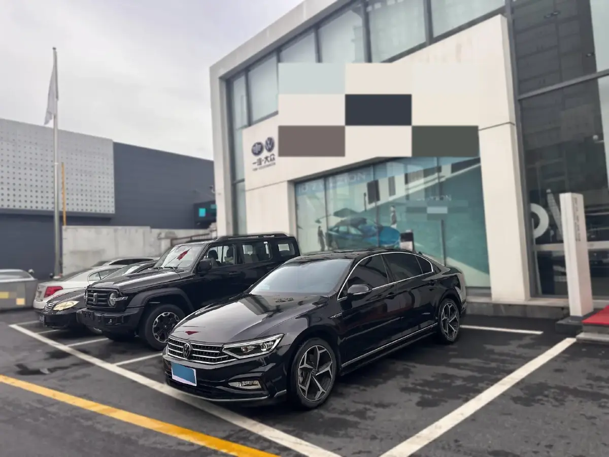 2023 Volkswagen Magotan 2.0T 186HP L4 7DCT