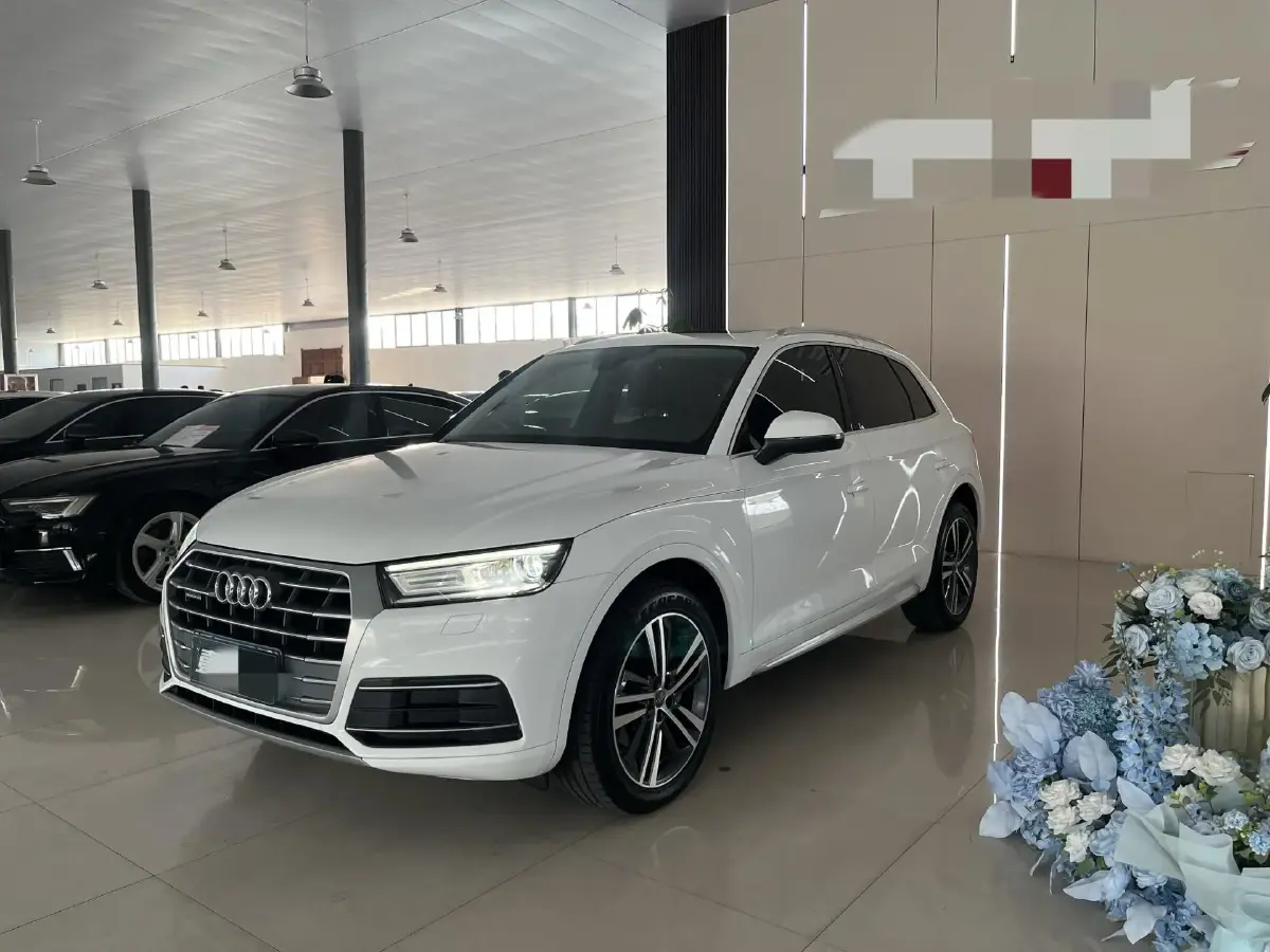 2020 Audi Q5L 2.0T 190HP L4 7DCT