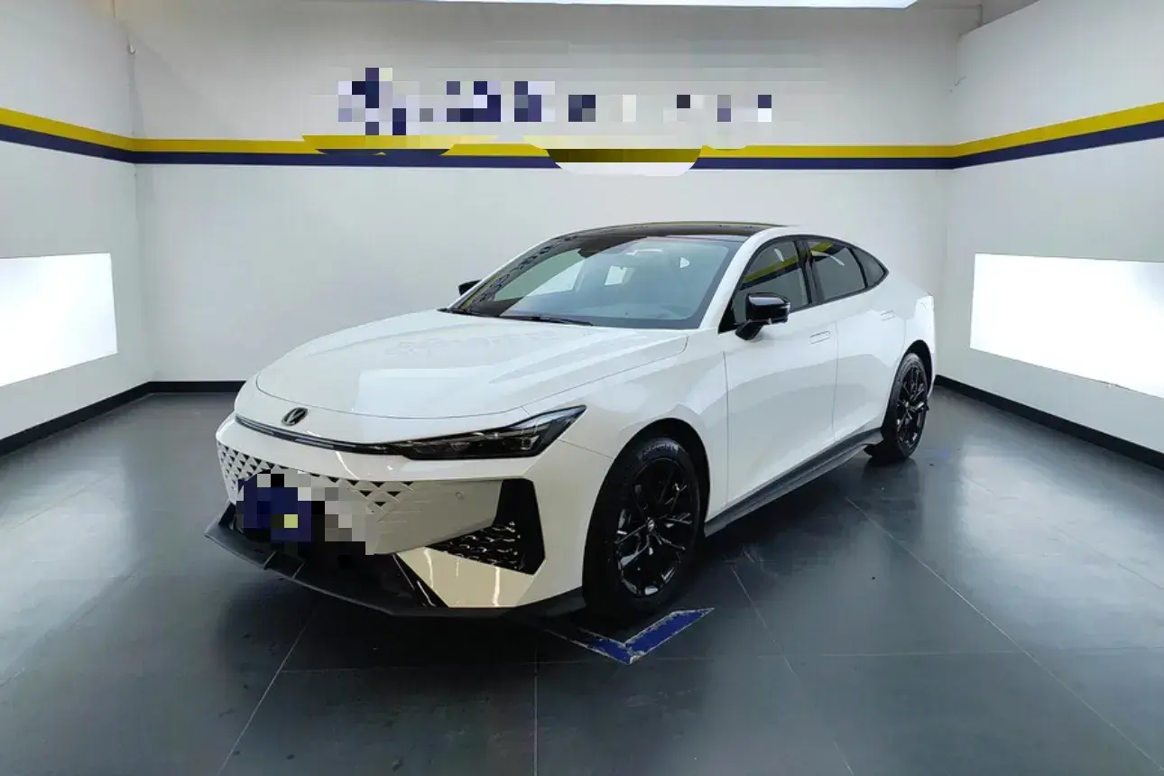 2024 ChangAn Eado 1.5T 170HP L4 7DCT